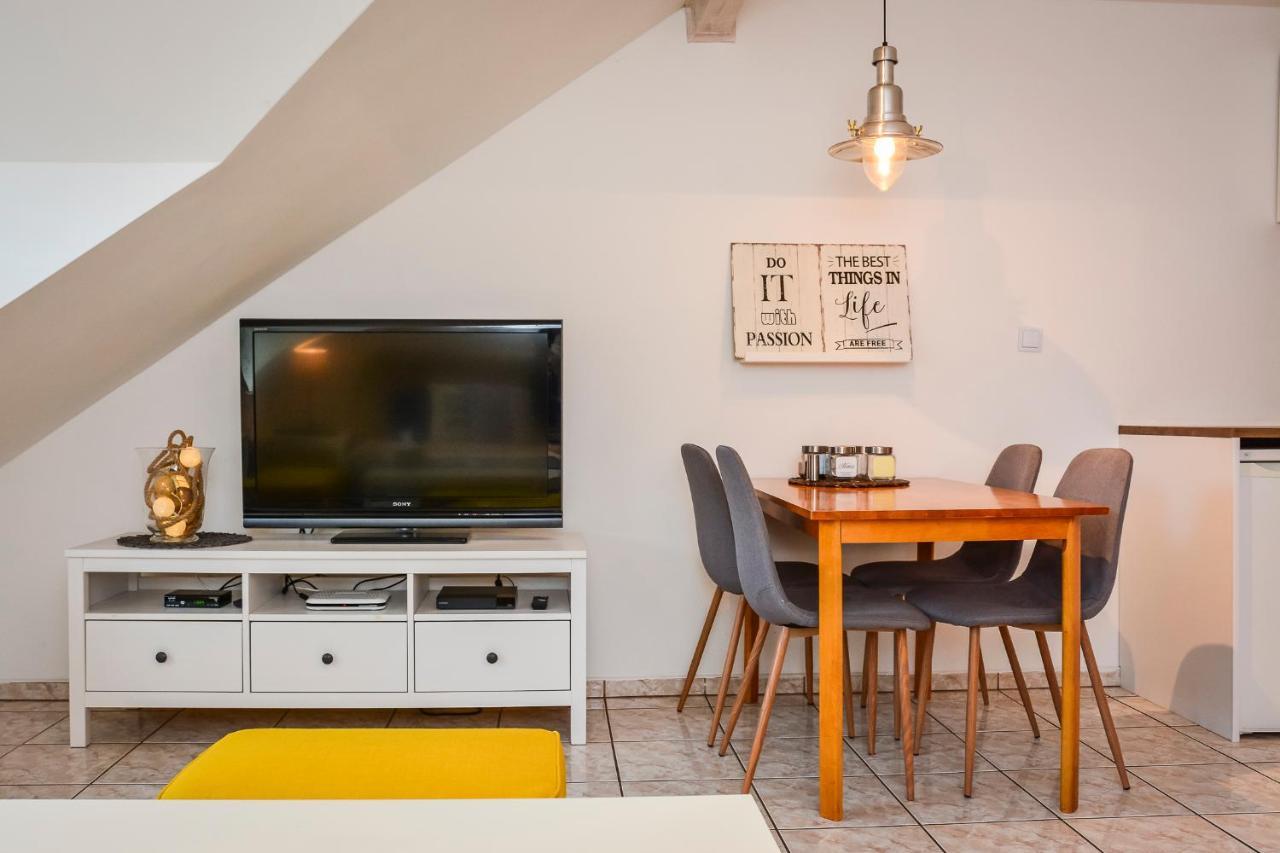 Apartamenty Usteckie أوستكا المظهر الخارجي الصورة